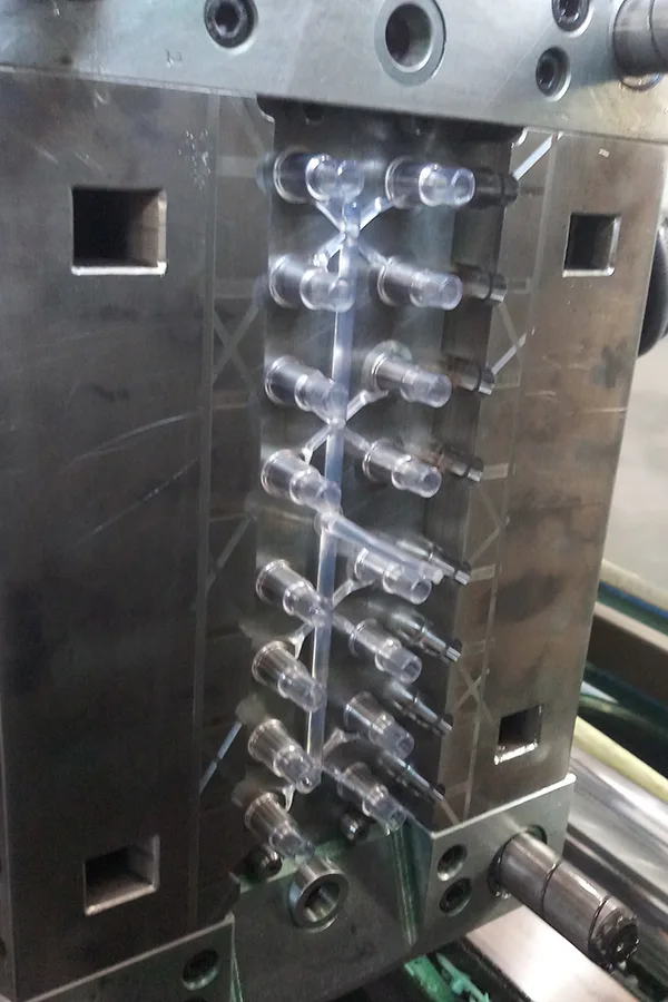 two ways Pump Segment Connector