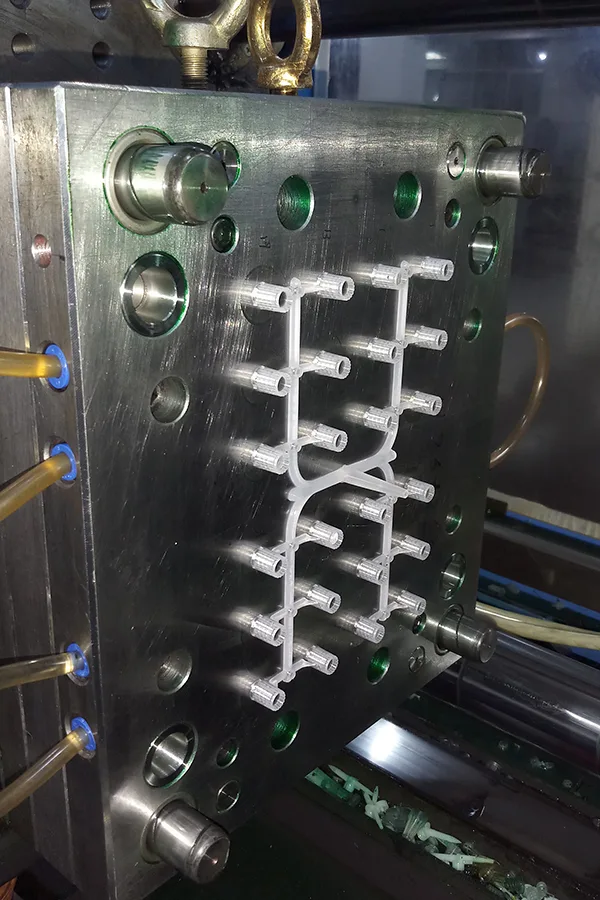 Patient Connector screw